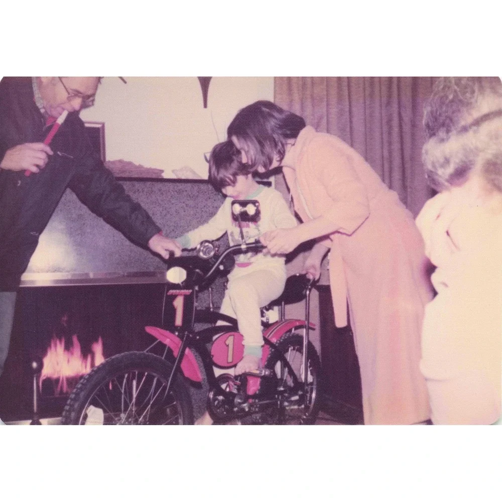 Vintage 1970s Christmas Family Home Photos Lot of 16 Fireplace Tree Toys - Picture 12 of 16